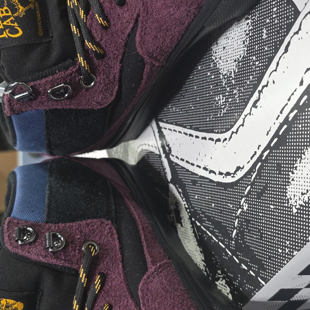 Vans Half Cab Burgundy and Black Suede Skate Shoes - Picture 14 of 14